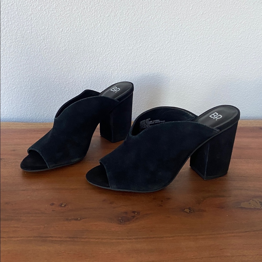 Nordstrom black suede peep toe mule sandal block heel Y2K vacay spring summer 8